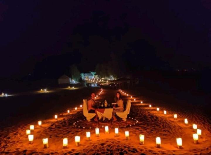 Hotel Blue Sky Luxury Camp Merzouga Exterior foto